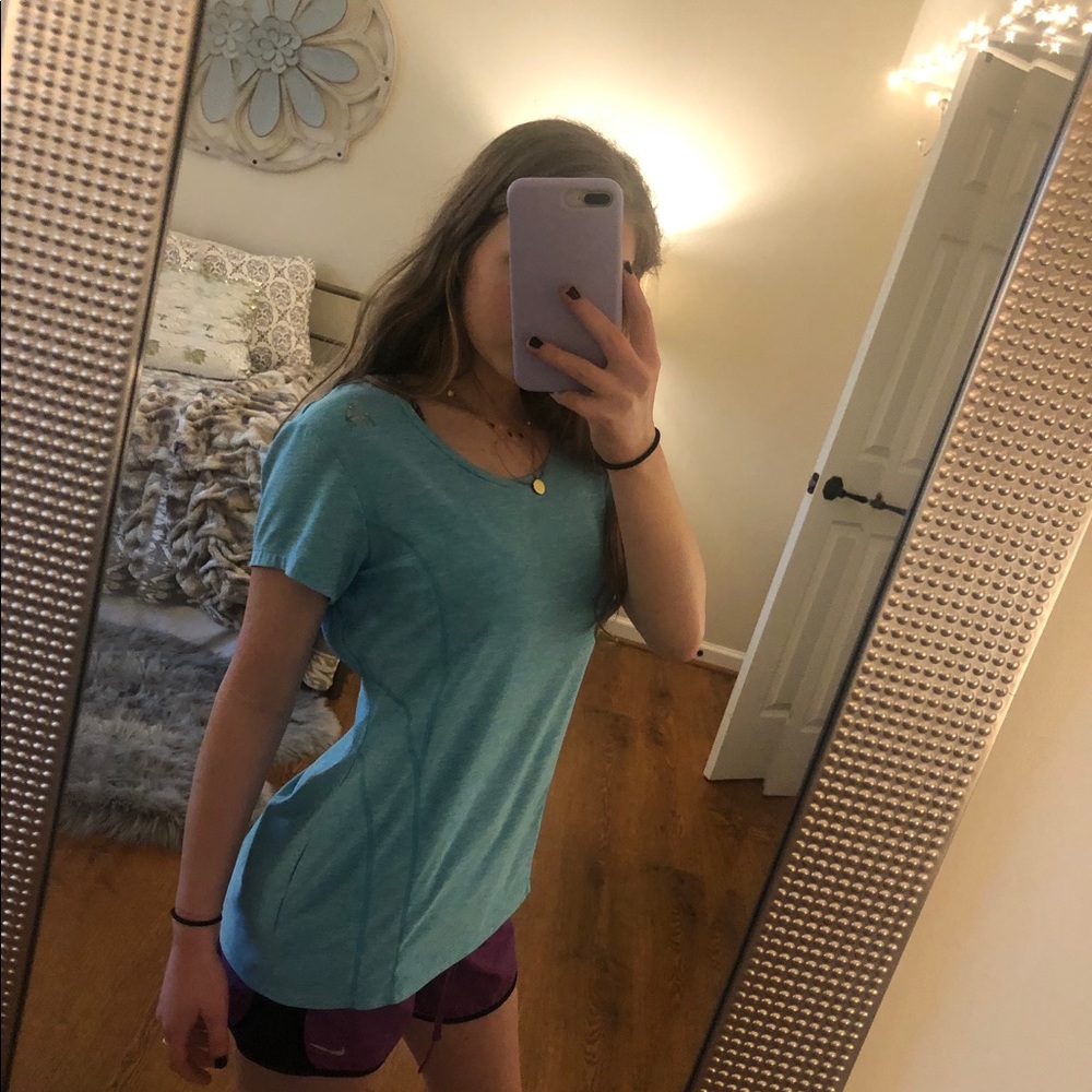 athletic rebook top
